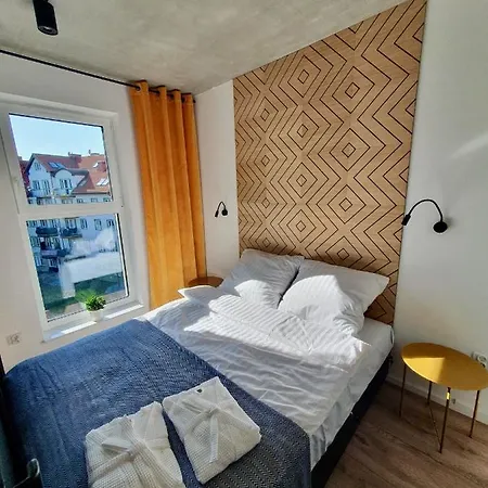 Apartament Port Stylowy Loft- W Cenie Klimatyzacja, Baseny, 2 Jacuzzi, Sauna, Szlafroki, Bawialnia